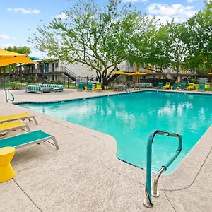 Apartment 2b1b Stylish Haven - Pool And Parking Tempe